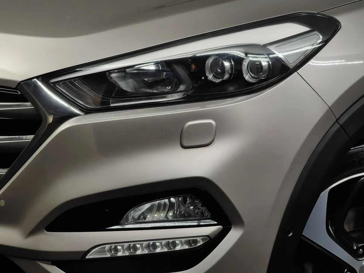 Hyundai Tucson 1.6 DCT 4WD (177 л.с.) Prime + High-tech pack Бежевый в АВИЛОН. Слайд №10
