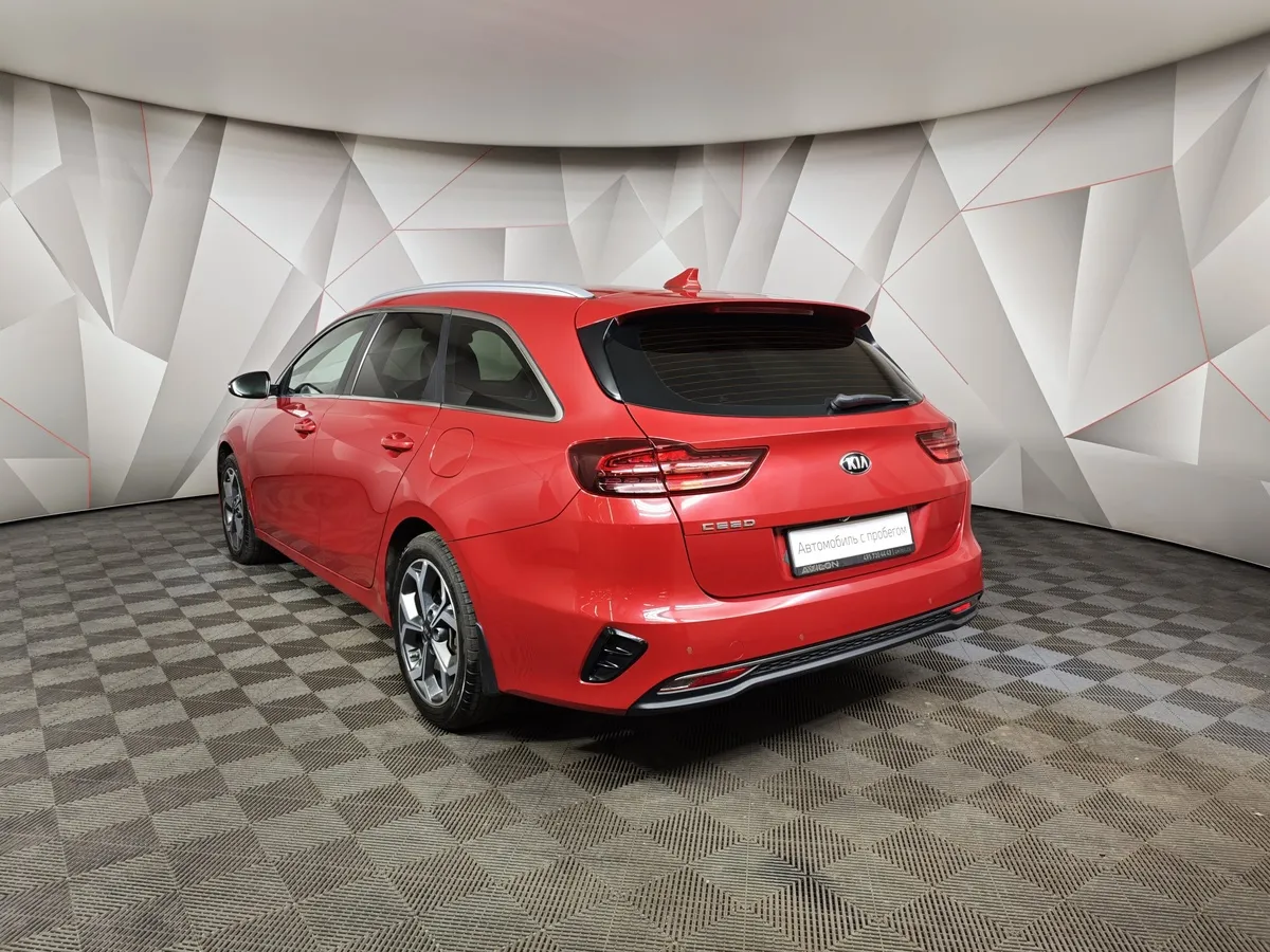 Kia Ceed 1.6 MPI AT (128 л.с.) Prestige Красный в АВИЛОН. Слайд №4