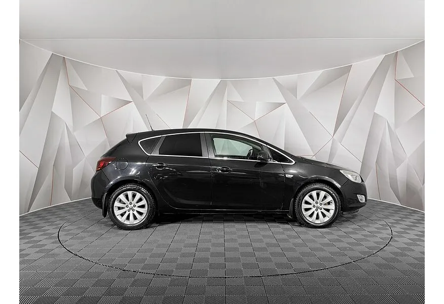 Opel Astra 1.6 AT (115 л.с.) Черный в АВИЛОН. Слайд №6