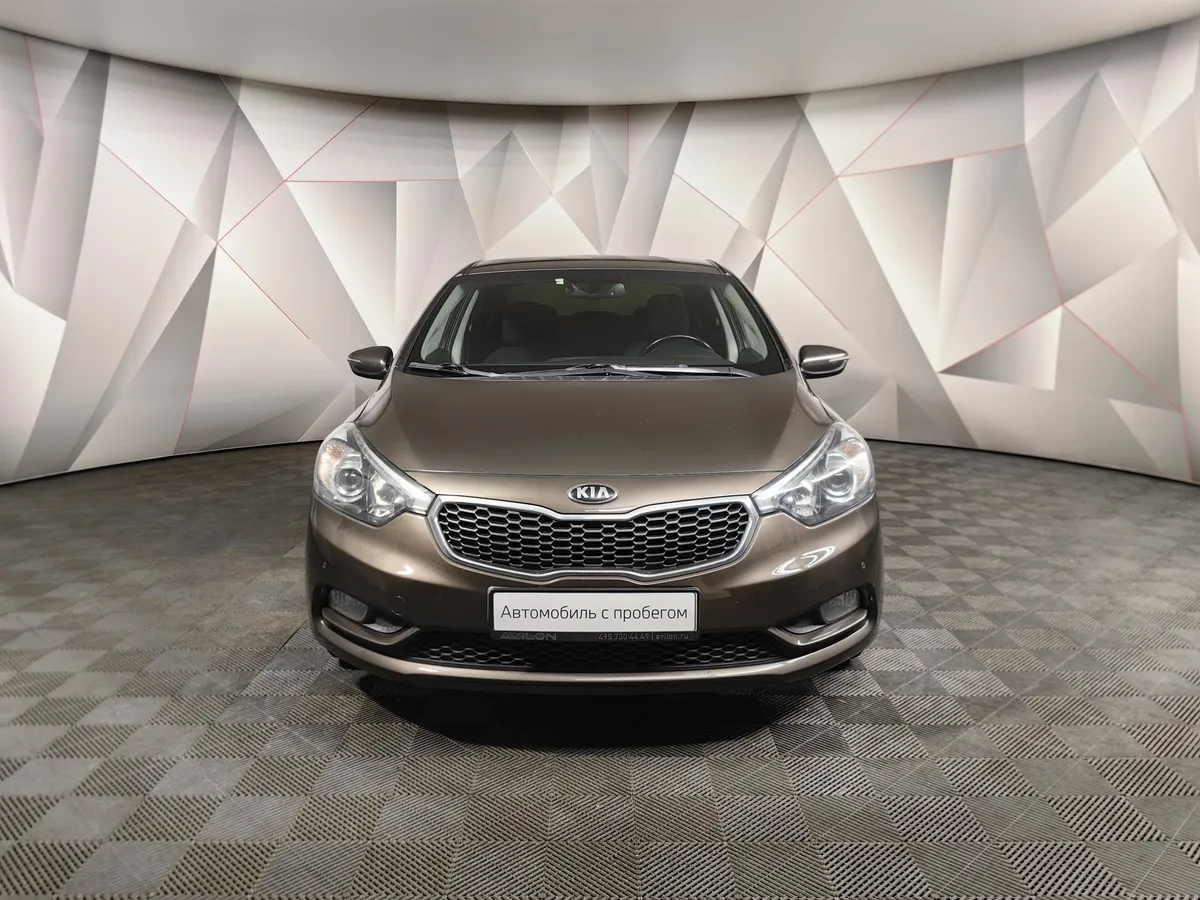 Kia Cerato 1.6 AT (130 л.с.) Бежевый в АВИЛОН. Слайд №7