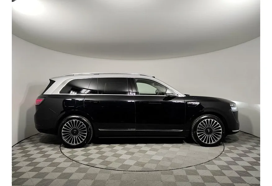 AITO M9 EVR 1.5 AT 4WD (496 л.с.) 6 мест Ultra Черный в АВИЛОН. Слайд №3