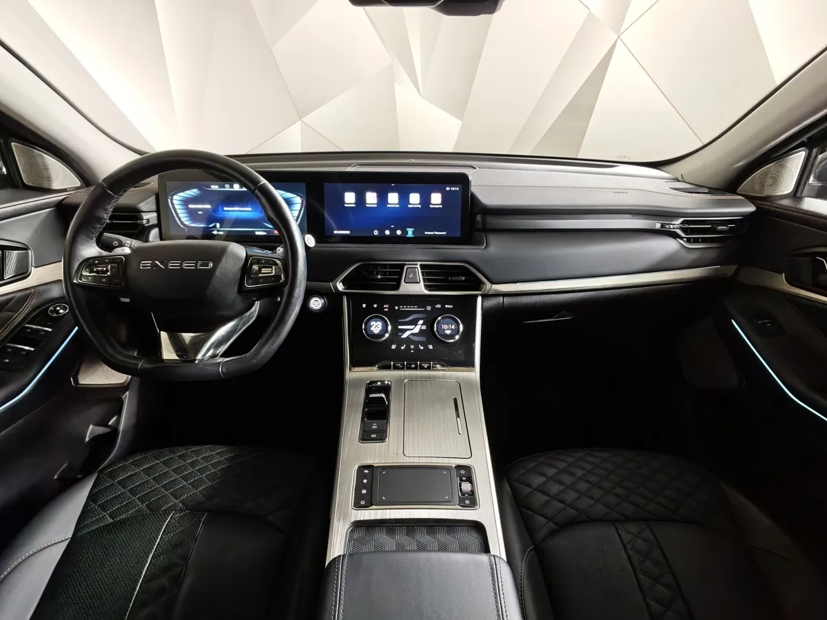 EXEED TXL 1.6 TGDI DCT7 AWD (186 л.с.) Черный в АВИЛОН. Слайд №14