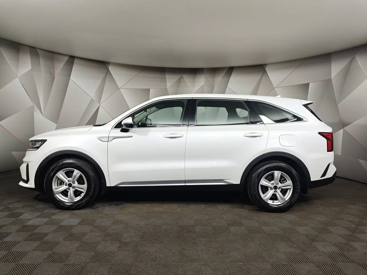 Kia Sorento 2.5 MPI 2WD AT (180 л.с.) Classic Белый в АВИЛОН. Слайд №5
