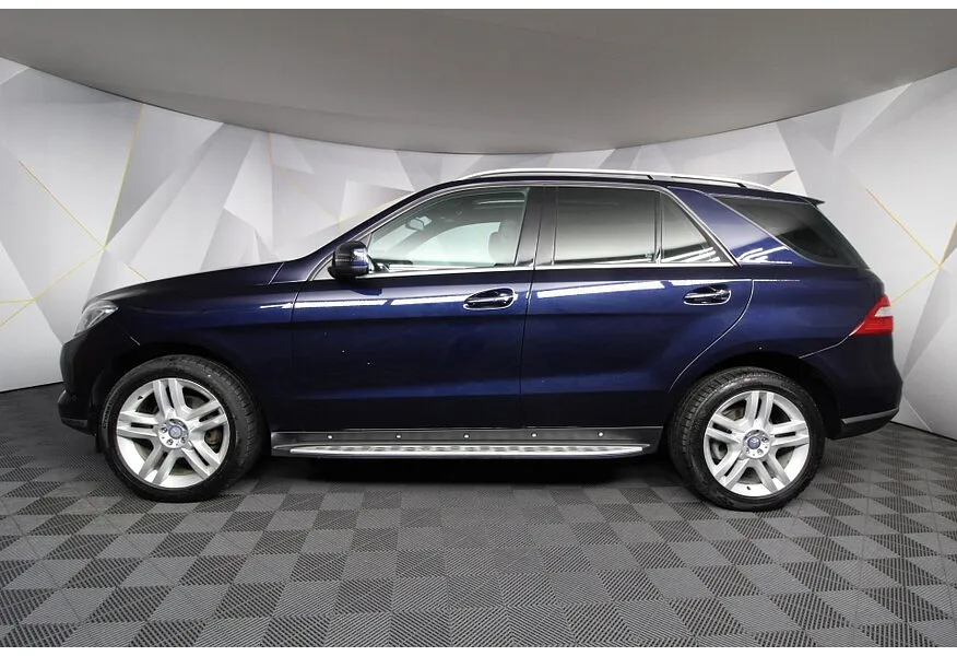 Mercedes-Benz M-Класс ML 350 BlueTEC 7G-Tronic Plus 4Matic (249 л.с.) Синий в АВИЛОН. Слайд №3