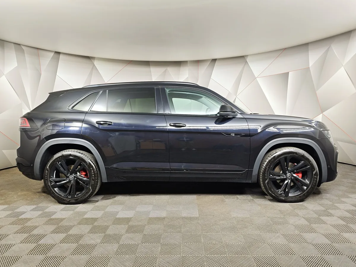 Volkswagen Teramont X 2.0 7DSG AWD (220 л.с.) Черный в АВИЛОН. Слайд №6