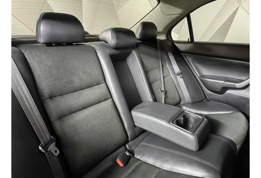 LIVE. Слайд №11