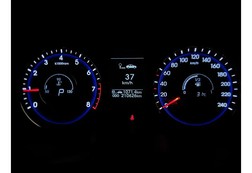 АВИЛОН - Hyundai i40 2.0 AT (150 л.с.) Comfort Черный - slide 14