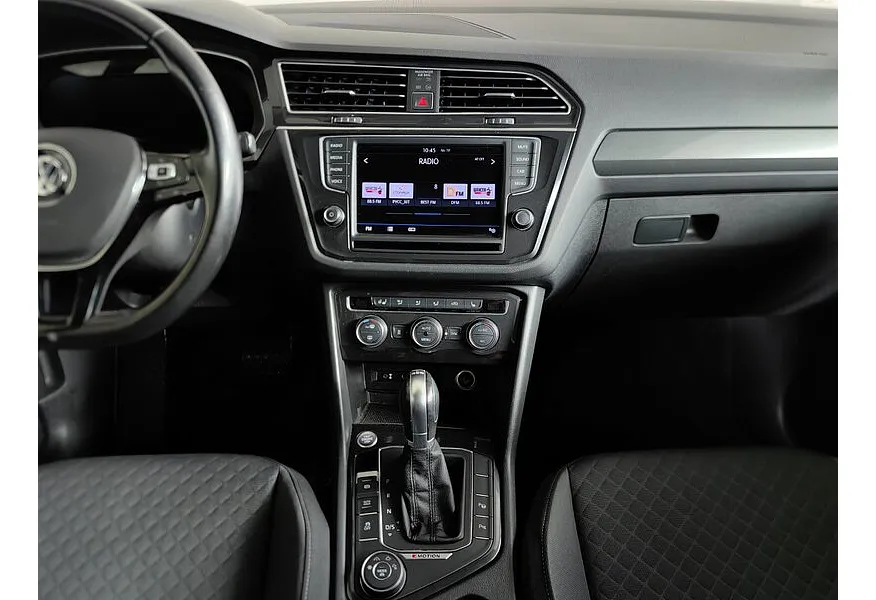 Volkswagen Tiguan 2.0 TDI 4Motion DSG (150 л.с.) Comfortline Коричневый в АВИЛОН. Слайд №11