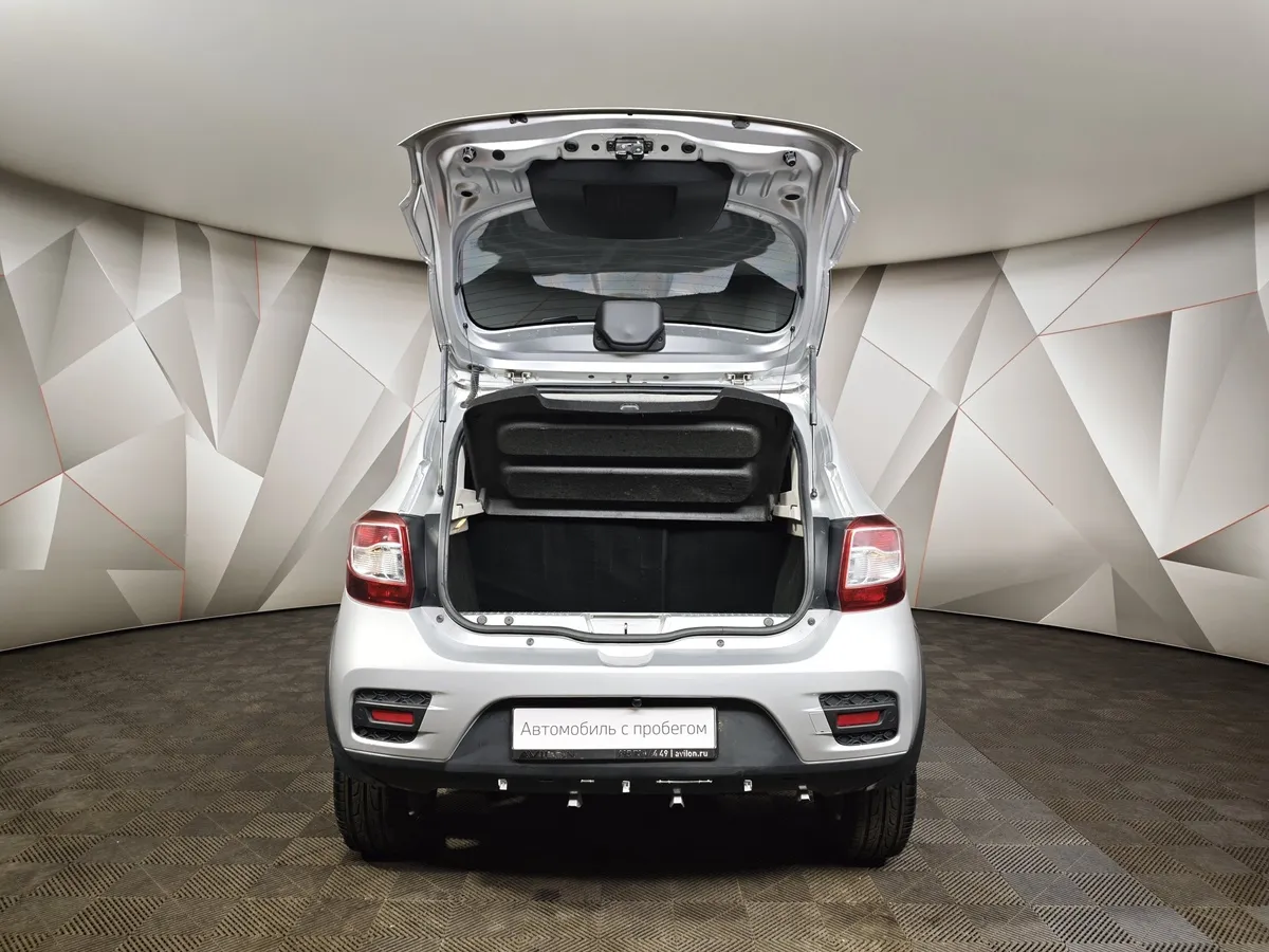 Renault Sandero 1.6 MT (102 л.с.) Privilege Бежевый в АВИЛОН. Слайд №11
