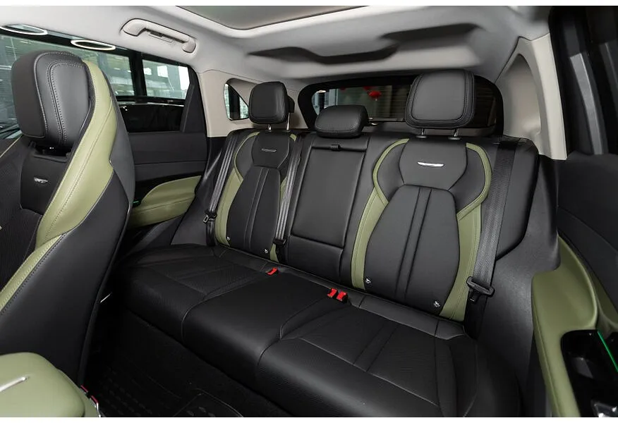 Hongqi HS3 1.5T 7DCT 2WD (156 л.с.) Комфорт Черный в АВИЛОН. Слайд №11