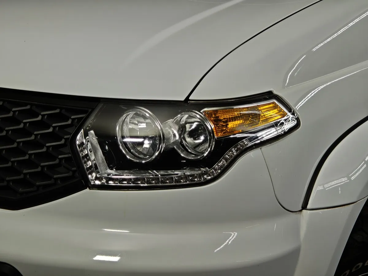 УАЗ Patriot 2.7 MT 4WD (150 л.с.) Максимум Белый в АВИЛОН. Слайд №10