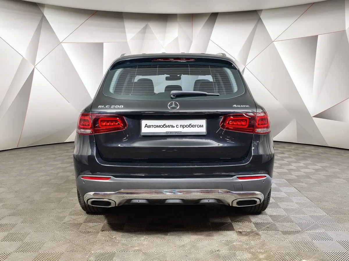 Mercedes-Benz GLC 200 9G-TRONIC 4MATIC (197 л.с.) Premium (Локальная сборка) Черный в АВИЛОН. Слайд №8