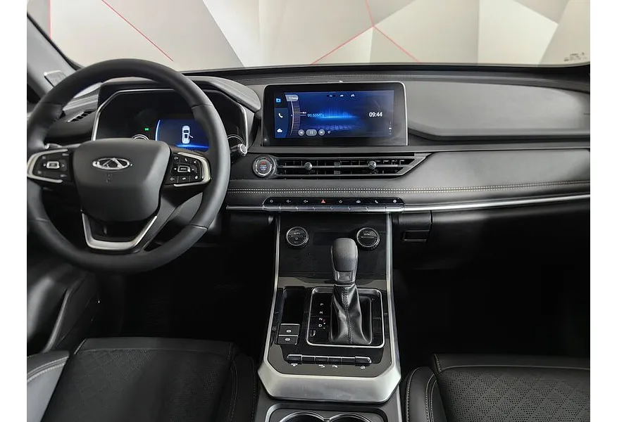 Chery Tiggo 8 2.0T CVT (170 л.с.) Prestige Белый в АВИЛОН. Слайд №9