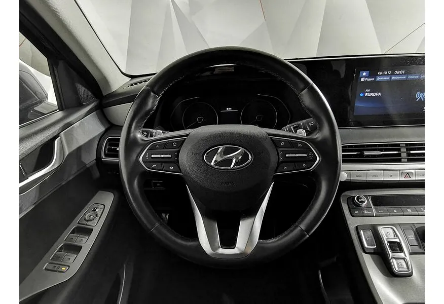 Hyundai Palisade 2.2 - 8AT CRDi (200л.с.) 8 мест Lifestyle Серый в АВИЛОН. Слайд №19