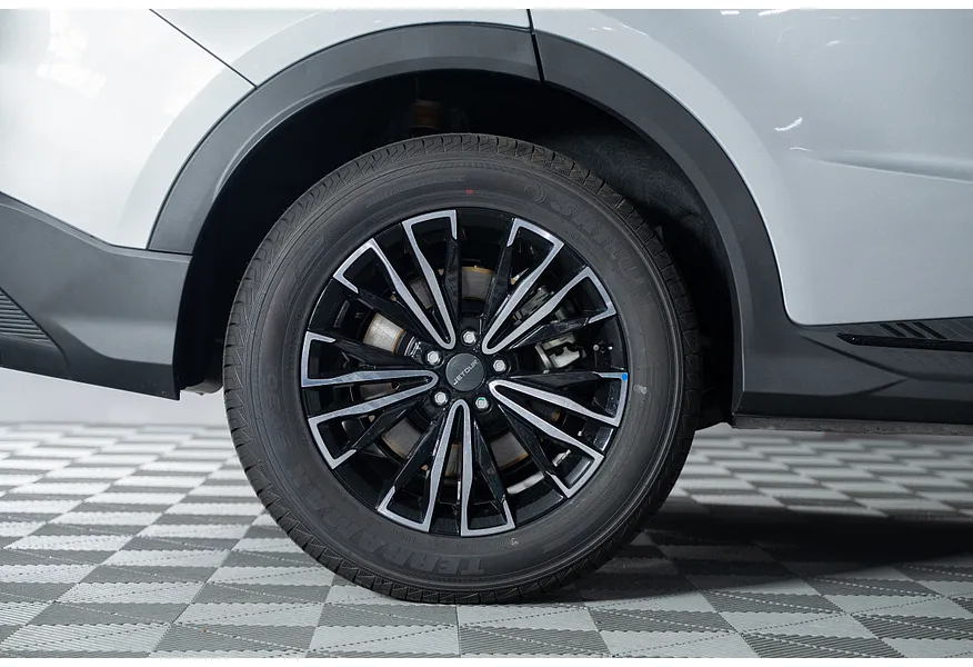 АВИЛОН - JETOUR X70 Plus 1.6 DCT (190 л.с.) Comfort Серебристый - slide 11