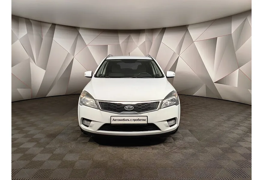 АВИЛОН - Kia Ceed 1.6 AT (122 л.с.) Luxe Белый - slide 4