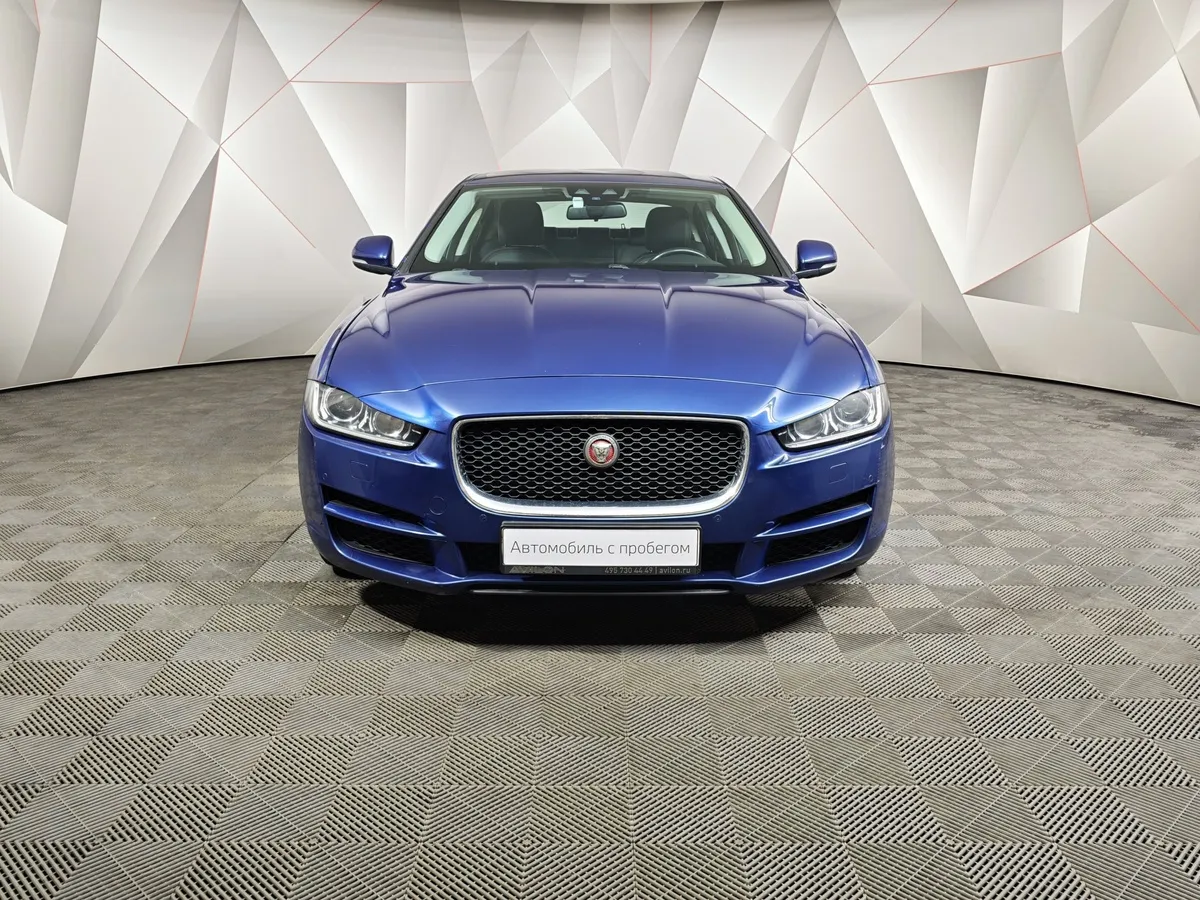Jaguar XE 2.0 D AT (180 л.с.) Prestige Синий в АВИЛОН. Слайд №7
