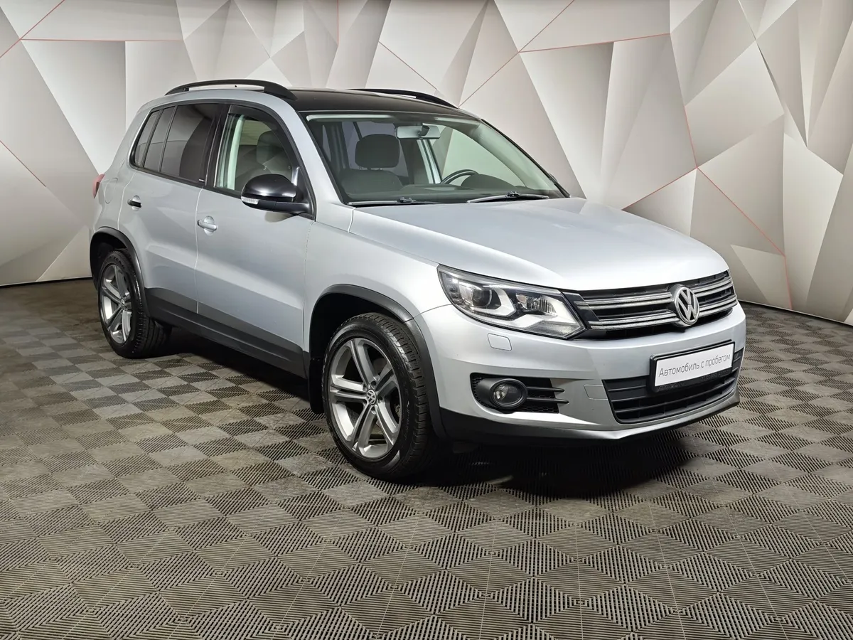 Volkswagen Tiguan 1.4 TSI BlueMotion DSG (150 л.с.) Sport&Style Черный в АВИЛОН. Слайд №3