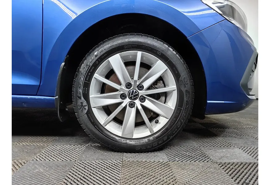 LIVE. Слайд №16