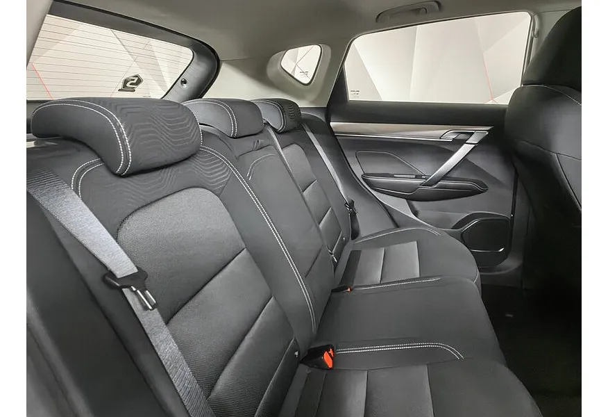 Belgee X50 1.5T 7DCT 2WD (150 л.с.) Style Белый в АВИЛОН. Слайд №16