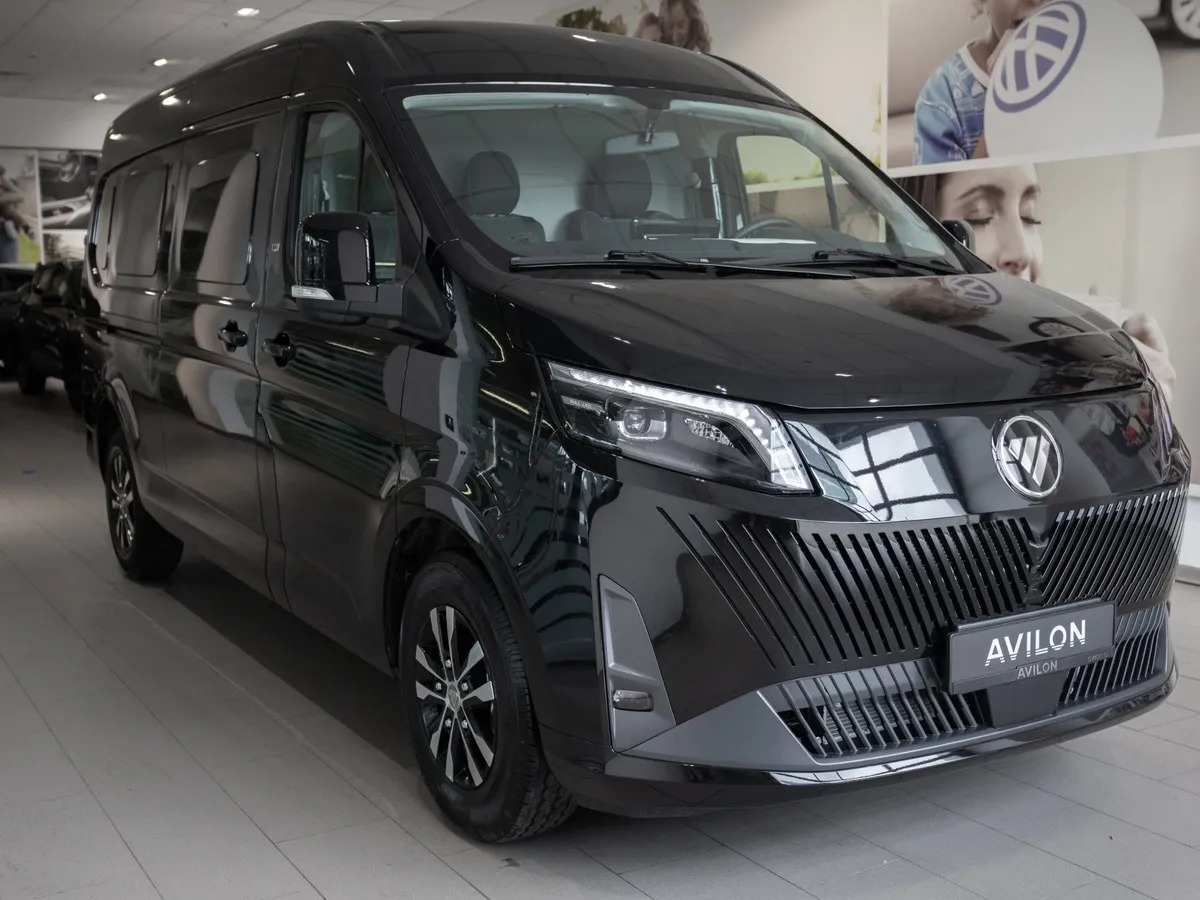 Foton View 2.0D 8AT RWD (159 л.с.) H2 2195 Черный в АВИЛОН. Слайд №2