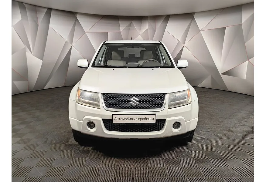 Suzuki Grand Vitara 2.4 AT (169 л.с.) Белый в АВИЛОН. Слайд №7