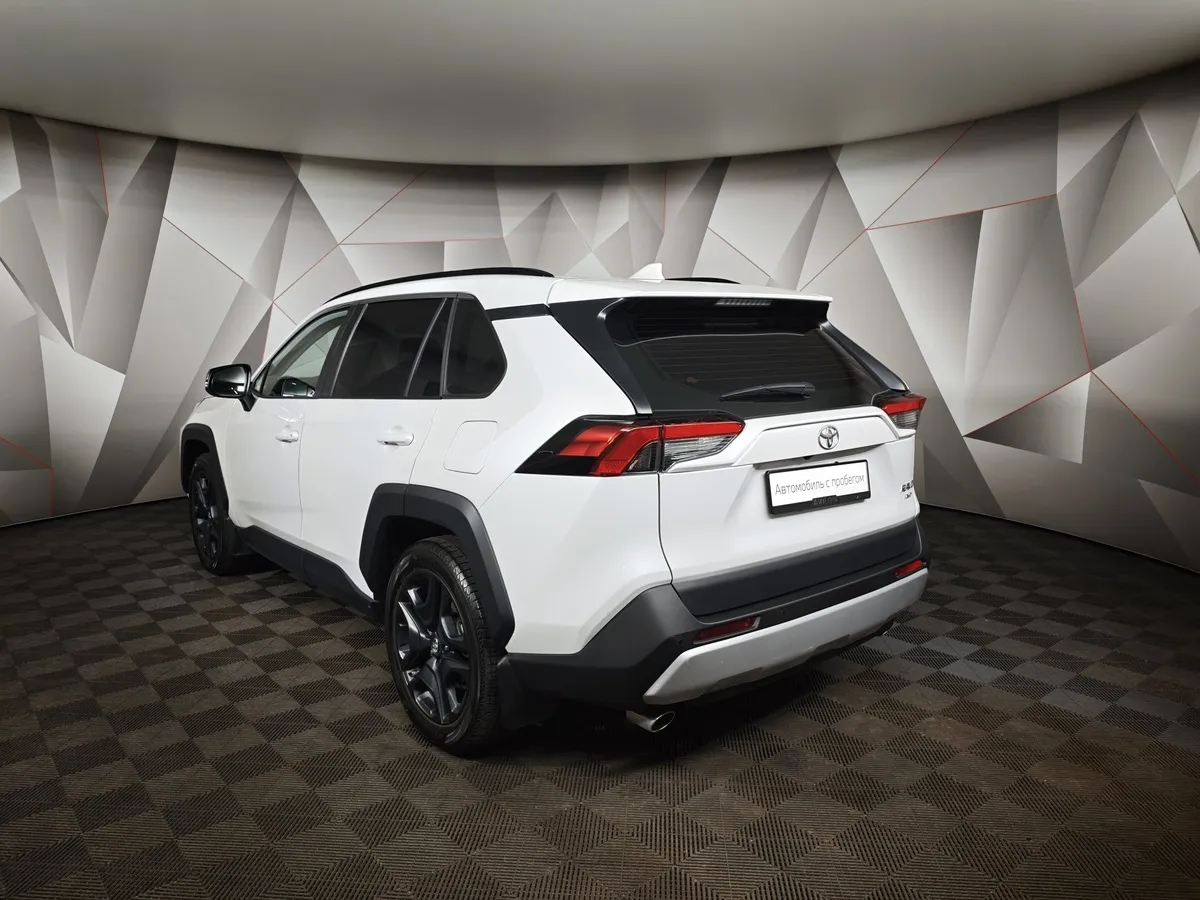 Toyota RAV4 2.0i CVT AWD (171 л.с.) Fashion Plus Белый в АВИЛОН. Слайд №4