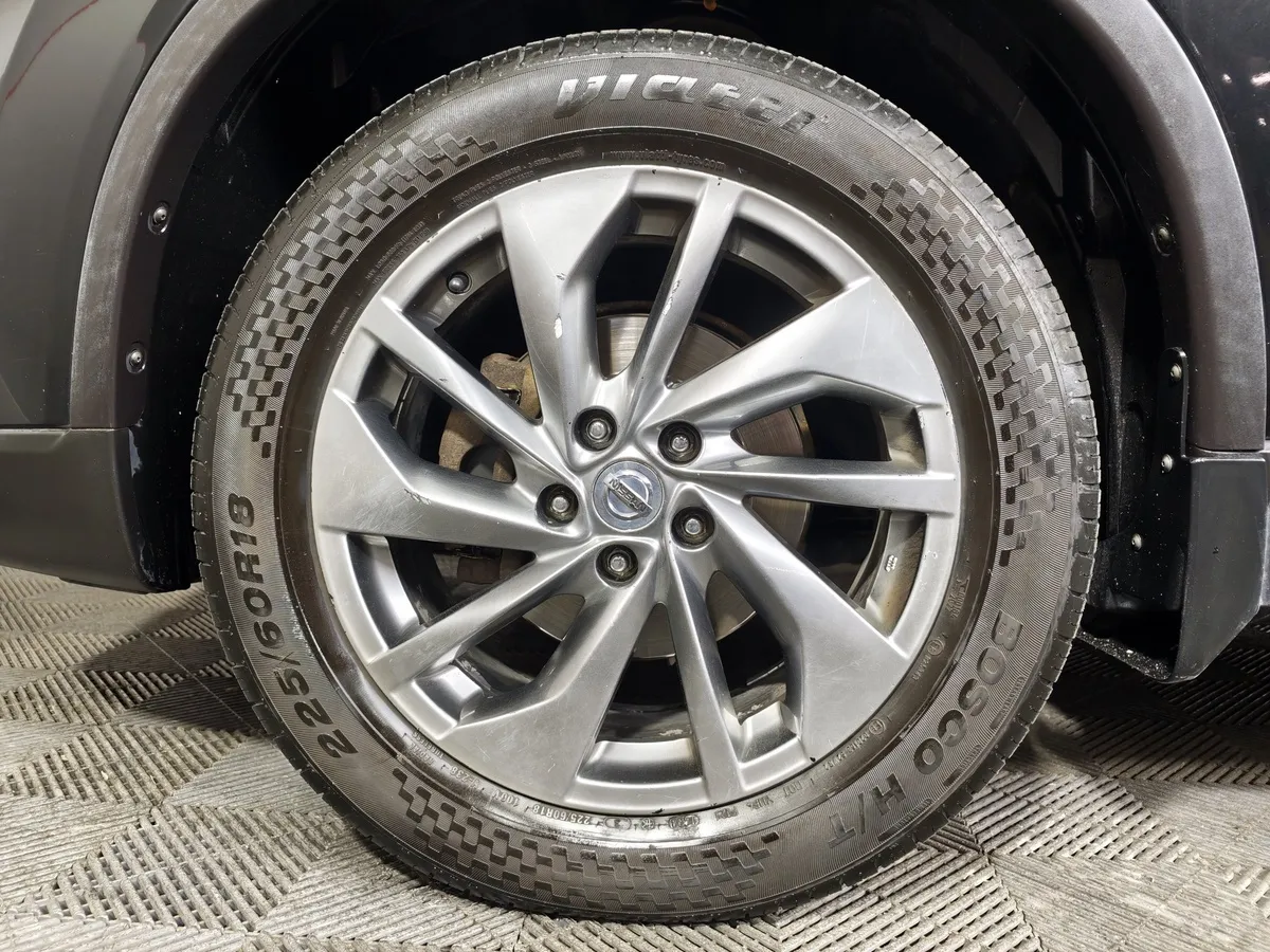 Nissan X-Trail 2.0 CVT (144 л.с.) SE (-----) Черный в АВИЛОН. Слайд №9