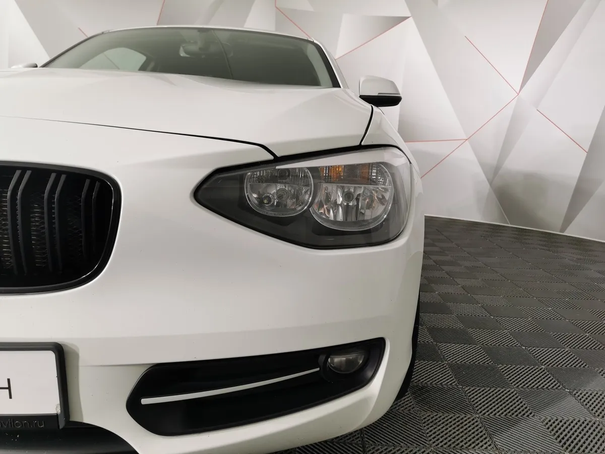 BMW 1 серия 116i AT (136 л.с.) Белый в АВИЛОН. Слайд №8