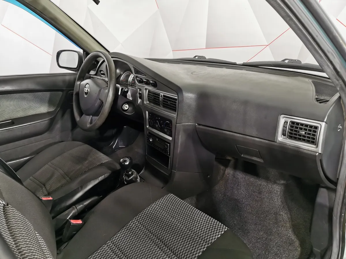 Daewoo Nexia 1.6 MT (109 л.с.) Зеленый в АВИЛОН. Слайд №12