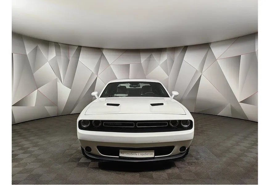 Dodge Challenger 3.6 V6 AT (309 л.с.) Белый в АВИЛОН. Слайд №7