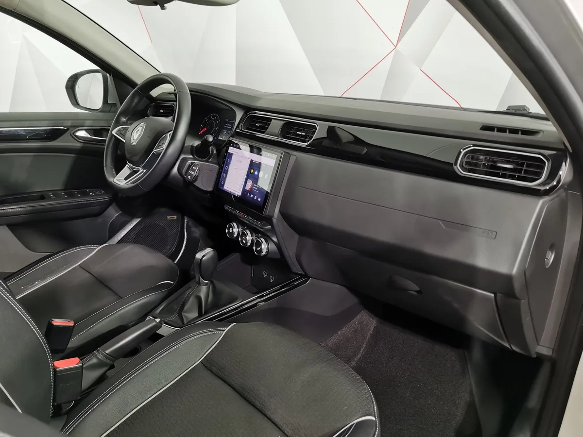 Renault Arkana 1.3 CVT 2WD (150 л.с.) Серый в АВИЛОН. Слайд №12