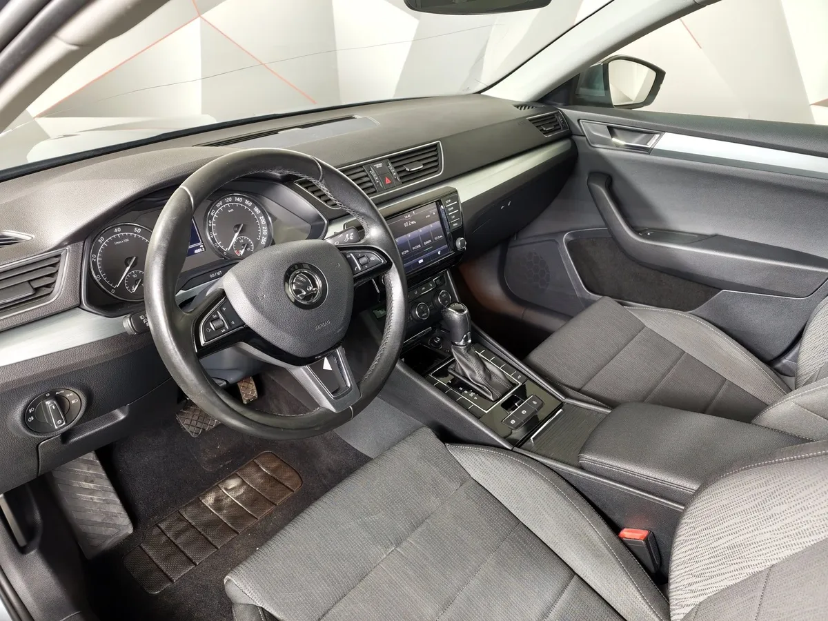 Skoda Superb 1.4 TSI DSG (150 л.с.) Серый в АВИЛОН. Слайд №19
