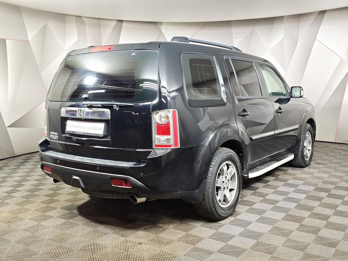 Honda Pilot 3.5 AT 4WD (249 л.с.) Черный в АВИЛОН. Слайд №2