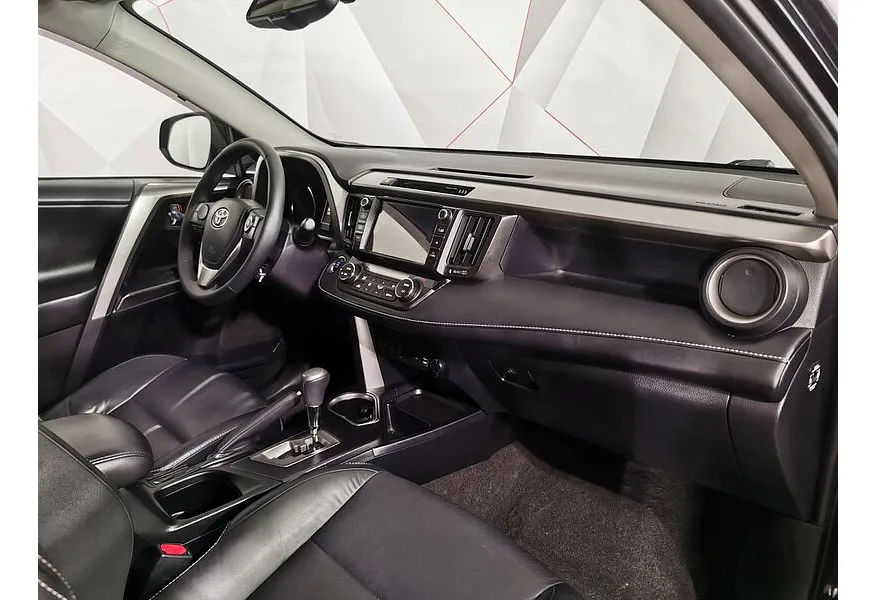 Toyota RAV4 2.0 CVT AWD (146 л.с.) Классик Черный в АВИЛОН. Слайд №10