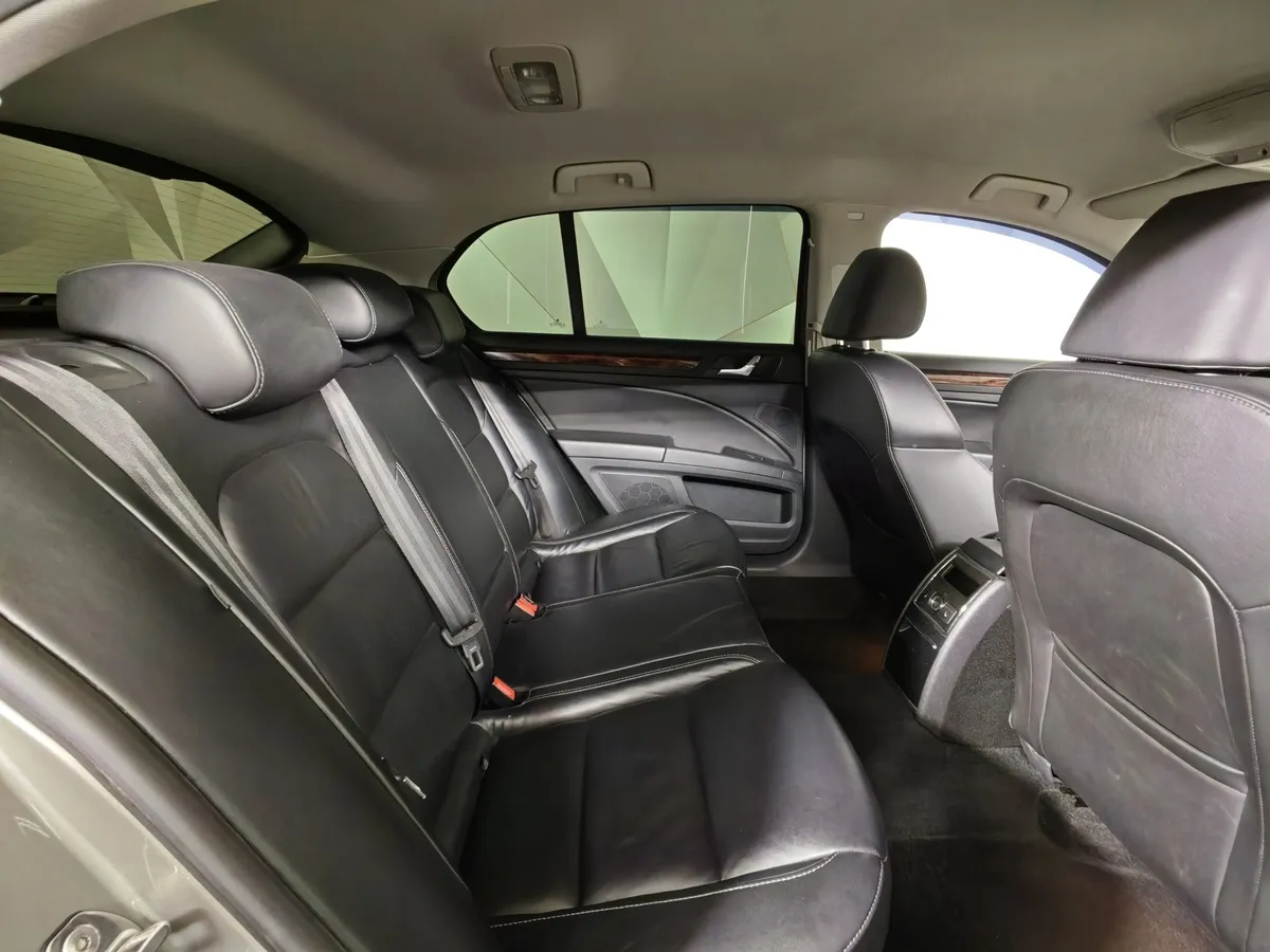 Skoda Superb 1.8 TSI AT (152 л.с.) Бежевый в АВИЛОН. Слайд №15