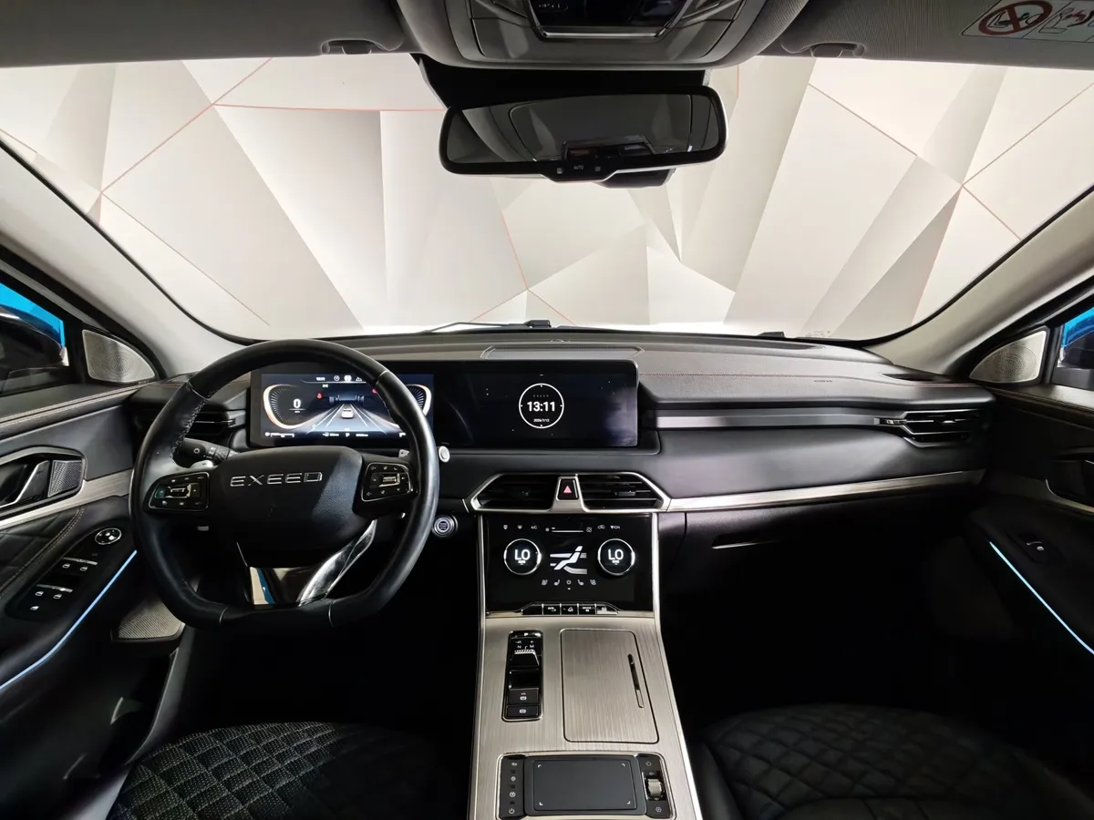 EXEED TXL 1.6 TGDI DCT7 AWD (186 л.с.) Белый в АВИЛОН. Слайд №14