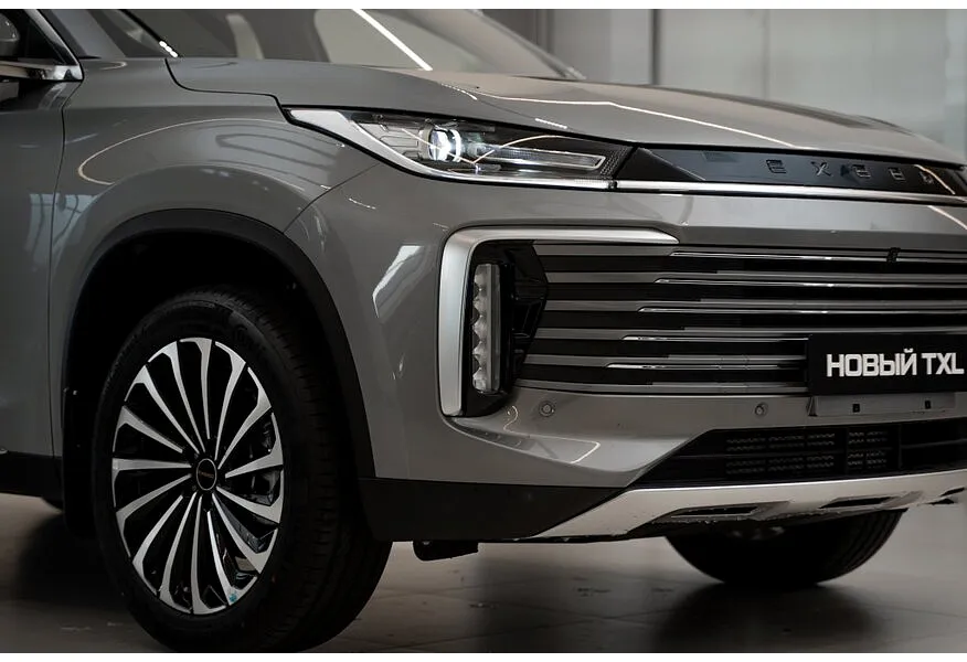 EXEED TXL 2.0 8AT AWD (197 л.с.) Flagship IOV Серебристый в АВИЛОН. Слайд №19