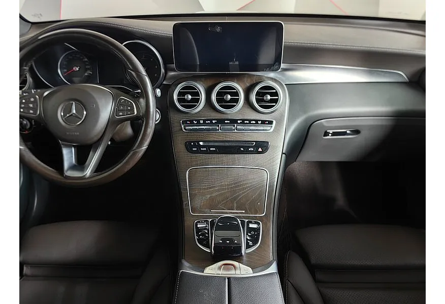 Mercedes-Benz GLC 250 d 9G-TRONIC 4MATIC (204 л.с.) Особая серия Черный в АВИЛОН. Слайд №9