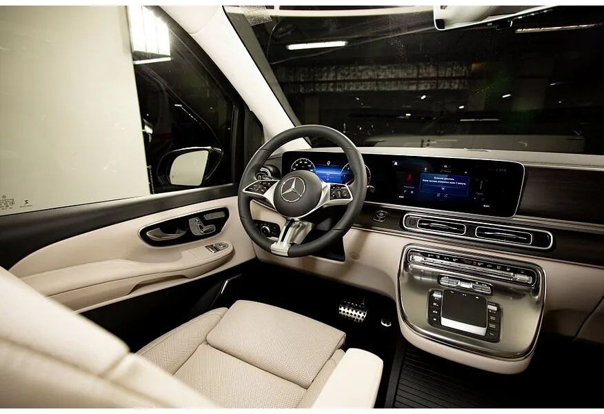 АВИЛОН - Mercedes-Benz V-Класс V 300 d L3 4MATIC 9G-TRONIC (237 л.с.) Exclusive Черный - slide 2