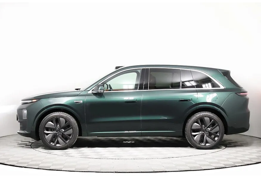 Li Auto L6 1.5 AT 4WD (150 л.с.) Max Зеленый в АВИЛОН. Слайд №2