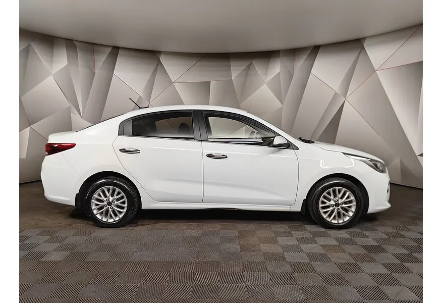 АВИЛОН - Kia Rio 1.6 AT (123 л.с.) Белый - slide 3