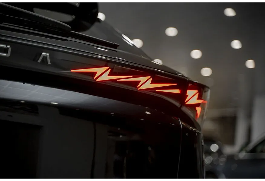 Omoda C5 1.5T DCT FWD (147 л.с.) Стиль Черный в АВИЛОН. Слайд №24
