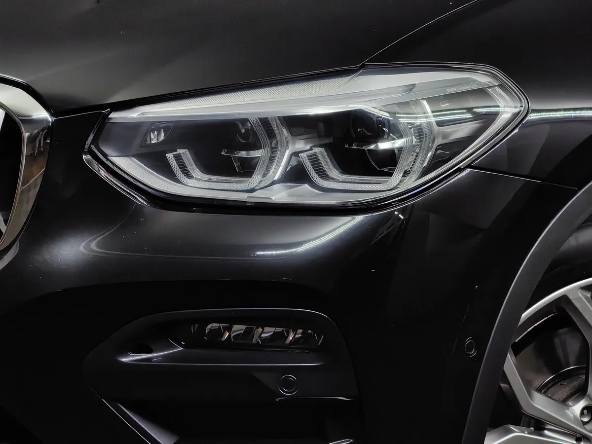 BMW X4 xDrive20d Steptronic (190 л.с.) xLine Черный в АВИЛОН. Слайд №8