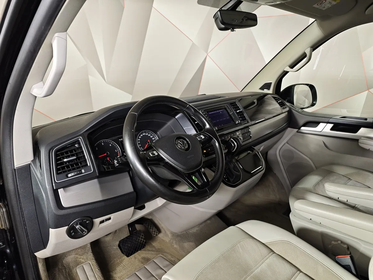 Volkswagen Multivan 2.0 biTDI DSG 4 MOTION (180 л.с.) Highline Черный в АВИЛОН. Слайд №16