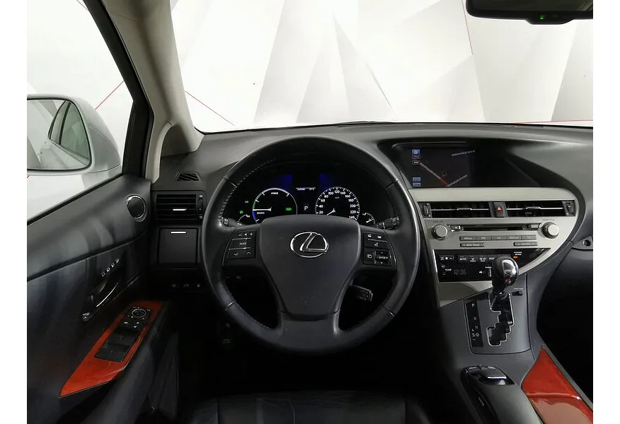 Lexus RX 450h CVT (249 л.с.) Белый в АВИЛОН. Слайд №20