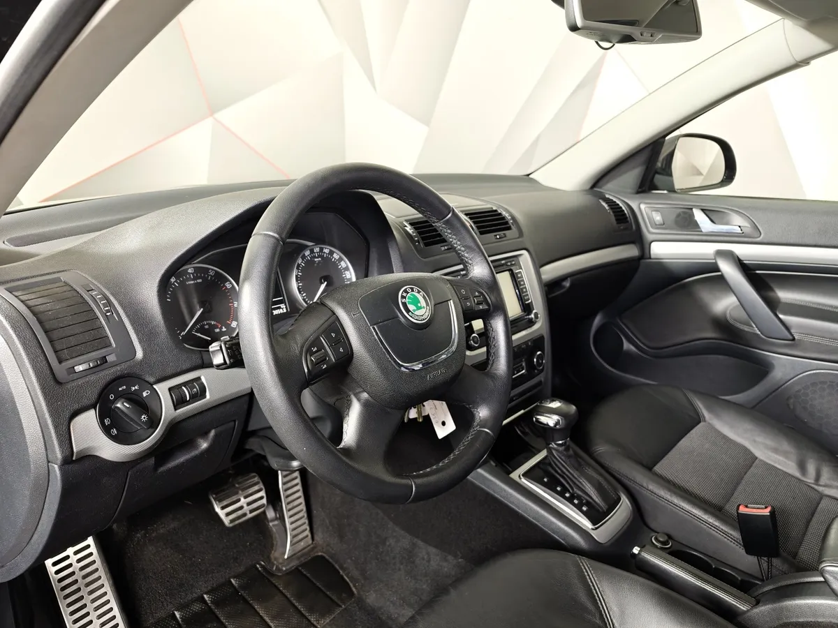 Skoda Octavia 1.8 TSI DSG (152 л.с.) Черный в АВИЛОН. Слайд №18