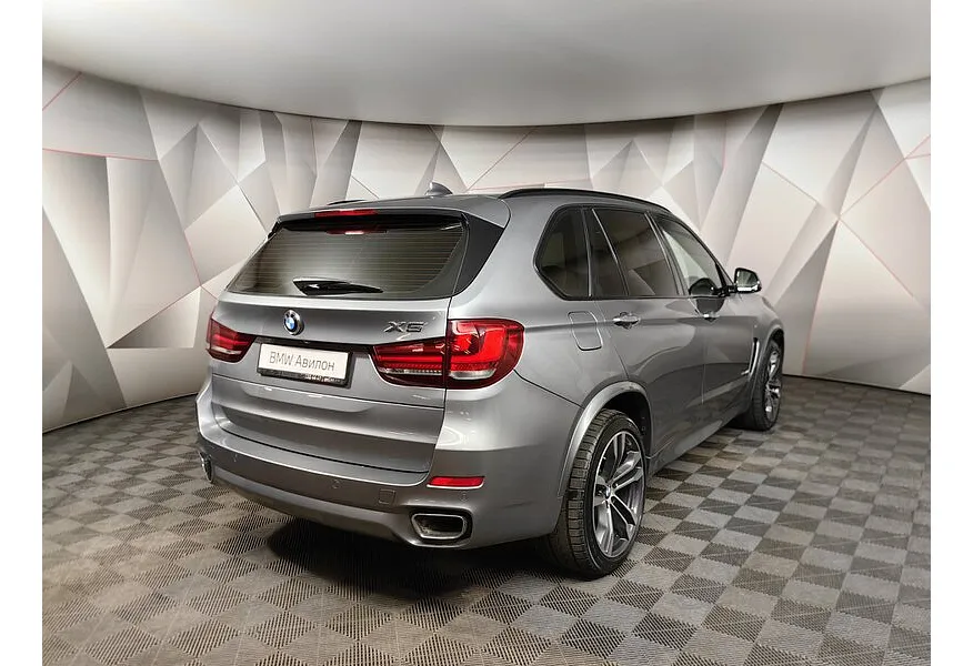 BMW X5 xDrive40d Steptronic (313 л.с.) Серый в АВИЛОН. Слайд №2
