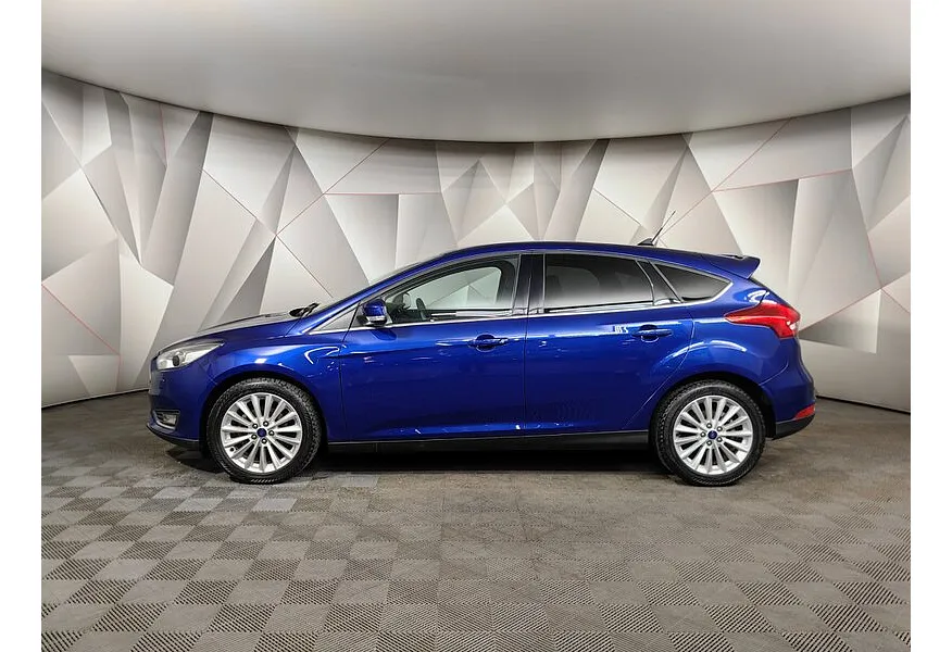 Ford Focus 1.6 Ti-VCT PowerShift (125 л.с.) Titanium Синий в АВИЛОН. Слайд №5