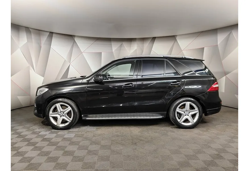 Mercedes-Benz M-Класс ML 400 7G-Tronic Plus 4Matic (333 л.с.) Черный в АВИЛОН. Слайд №5